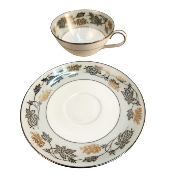 Noritake China Japan 5497 Gold & Silver leaf berry Teacup & Saucer Set - Picture 4 of 9